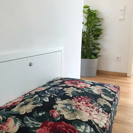 **city Flat** Apartment